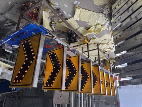 长治太阳能交通标牌的核心部件是电池,电池多久